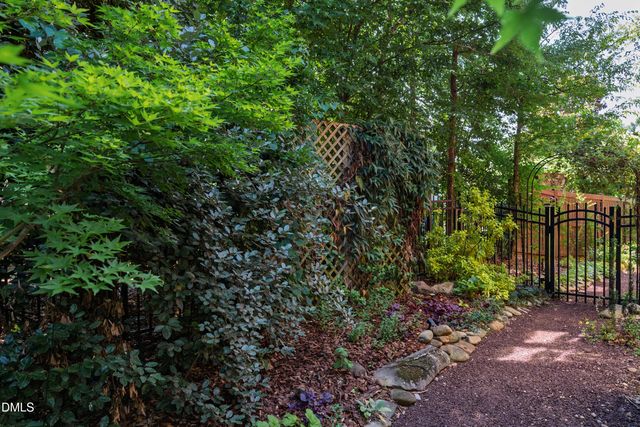 212 Middlegreen Place, Holly Springs, NC 27540