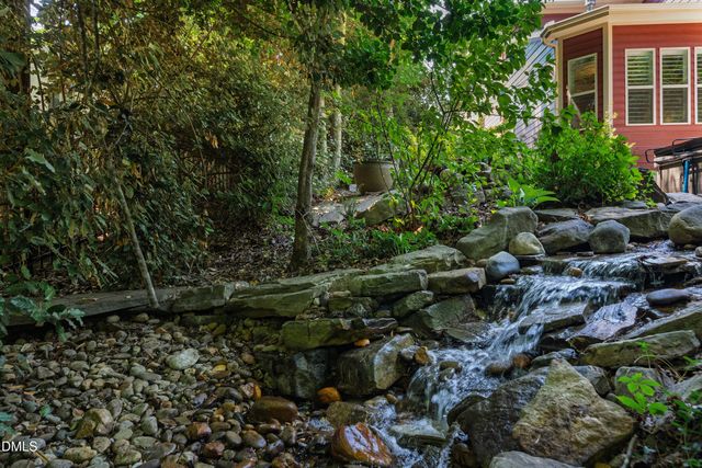 212 Middlegreen Place, Holly Springs, NC 27540