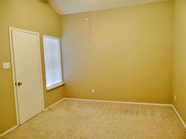517 Ranch Trail 127, Irving, TX 75063