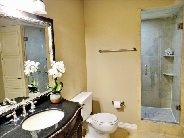 517 Ranch Trail 127, Irving, TX 75063
