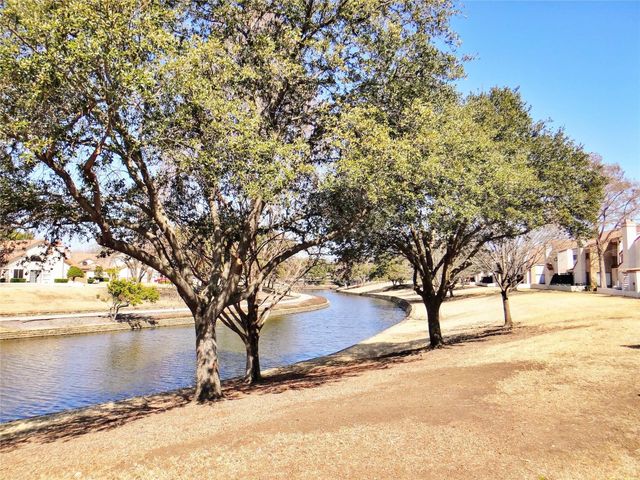517 Ranch Trail 127, Irving, TX 75063