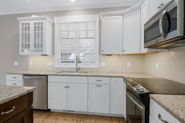 172 Wildwood Meadows, Traverse City, MI 49686