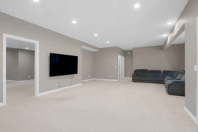 172 Wildwood Meadows, Traverse City, MI 49686