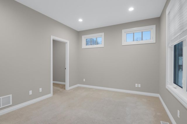 172 Wildwood Meadows, Traverse City, MI 49686