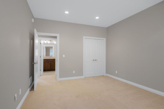 172 Wildwood Meadows, Traverse City, MI 49686