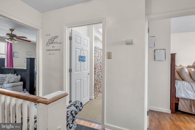 555 DEVEREAUX AVE, Philadelphia, PA 19111