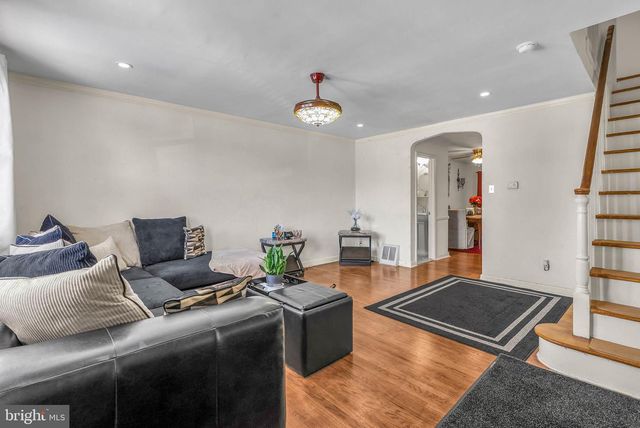 555 DEVEREAUX AVE, Philadelphia, PA 19111