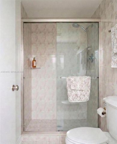 251 174th Street 1517, Sunny Isles Beach, FL 33160