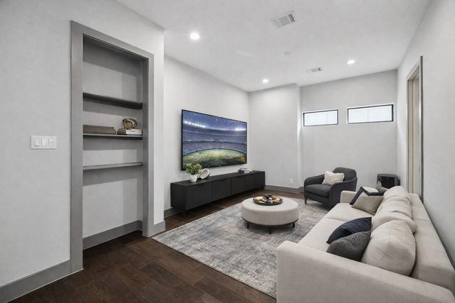 2321 Tuam Street, Houston, TX 77004