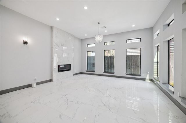 2321 Tuam Street, Houston, TX 77004