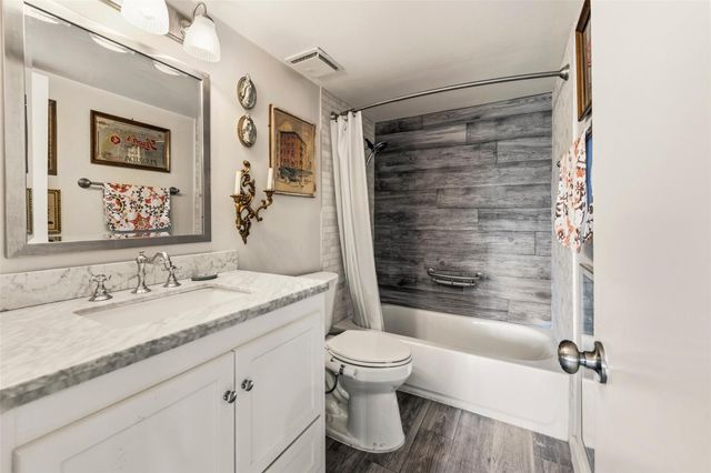 2136 SW 81st Way, Davie, FL 33324