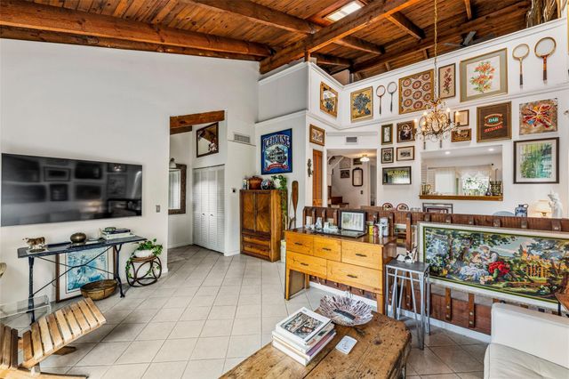 2136 SW 81st Way, Davie, FL 33324