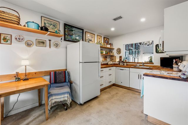 2136 SW 81st Way, Davie, FL 33324