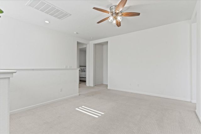 4127 Hydo Lake Way, Sacramento, CA 95834