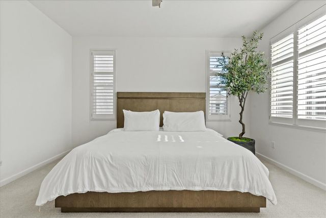 4127 Hydo Lake Way, Sacramento, CA 95834