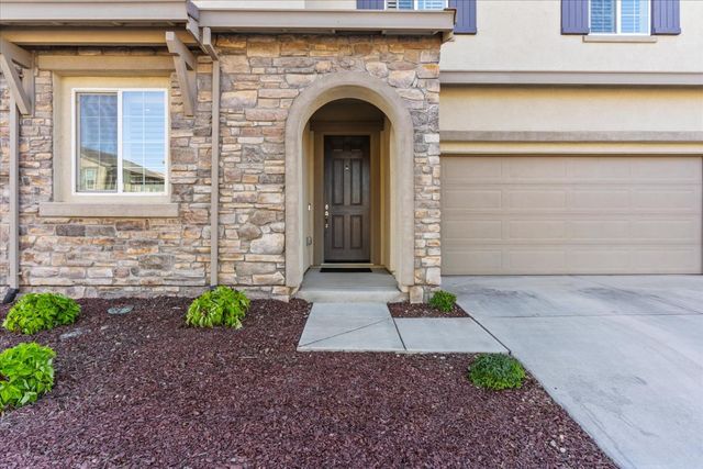 4127 Hydo Lake Way, Sacramento, CA 95834