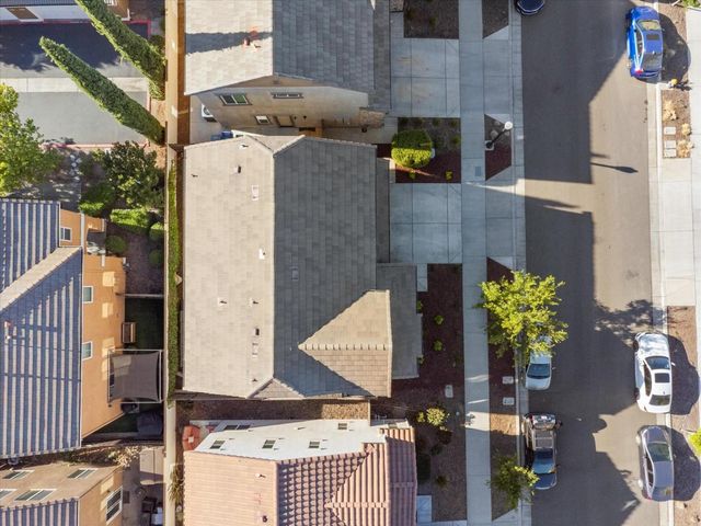 4127 Hydo Lake Way, Sacramento, CA 95834