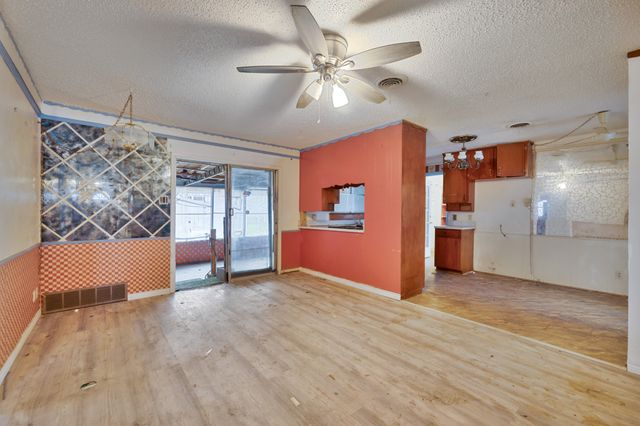 7508 Deaver Drive, North Richland Hills, TX 76180