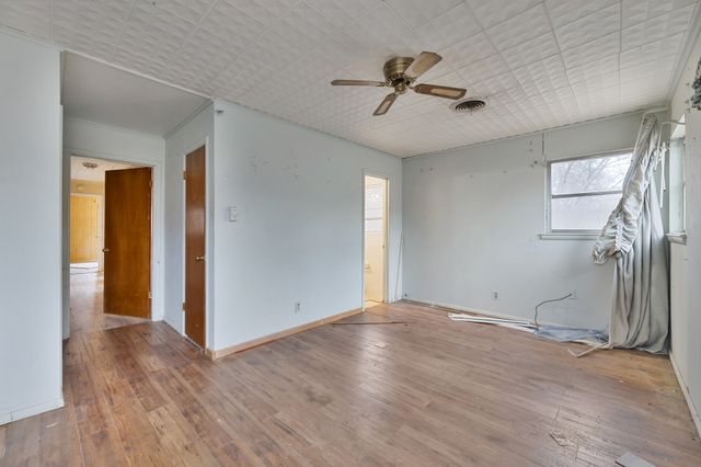 7508 Deaver Drive, North Richland Hills, TX 76180