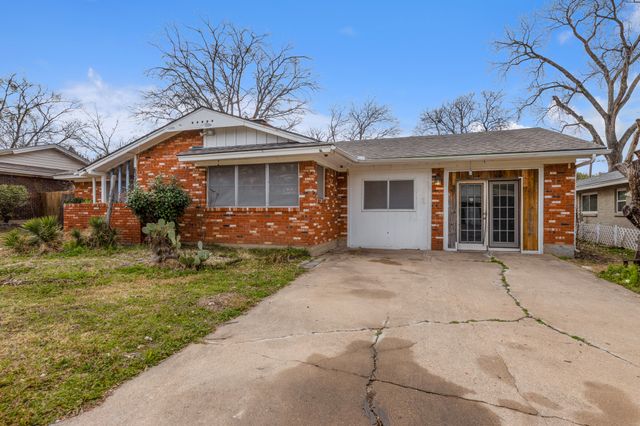 7508 Deaver Drive, North Richland Hills, TX 76180