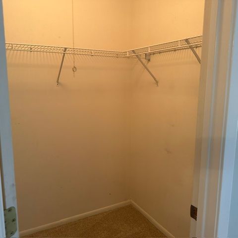 545 Woodcrest Drive 545, Mundelein, IL 60060
