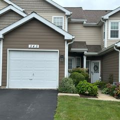 545 Woodcrest Drive 545, Mundelein, IL 60060