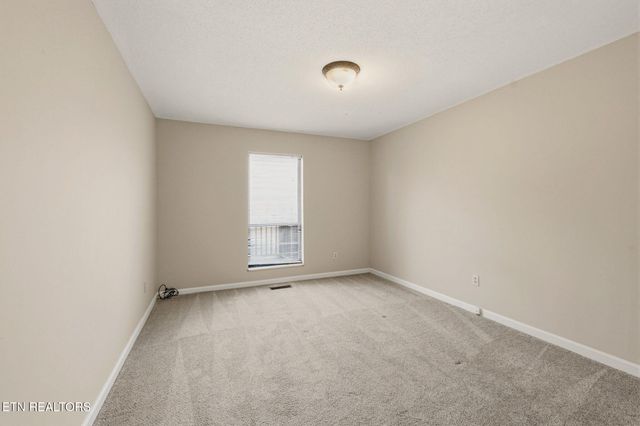 153 Hendrix Drive, Oak Ridge, TN 37830