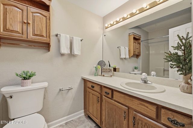 153 Hendrix Drive, Oak Ridge, TN 37830