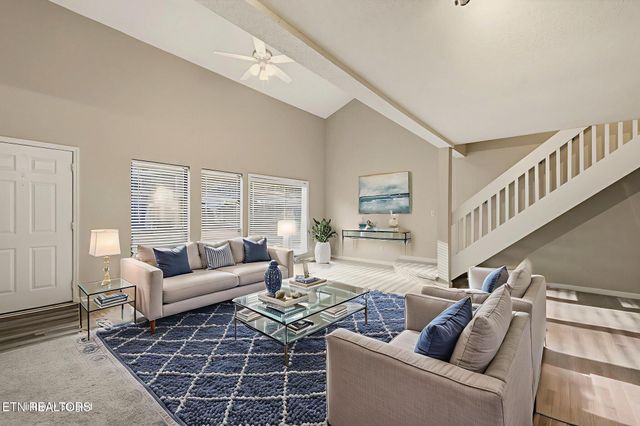 153 Hendrix Drive, Oak Ridge, TN 37830