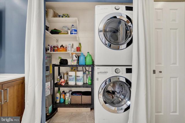 82 FOX CREEK RD, Wrightsville, PA 17368