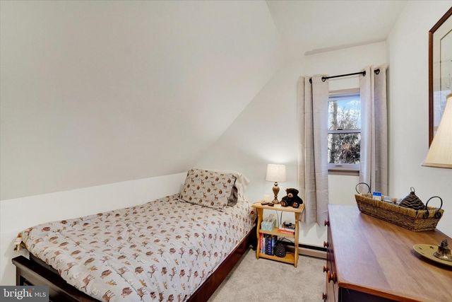 82 FOX CREEK RD, Wrightsville, PA 17368