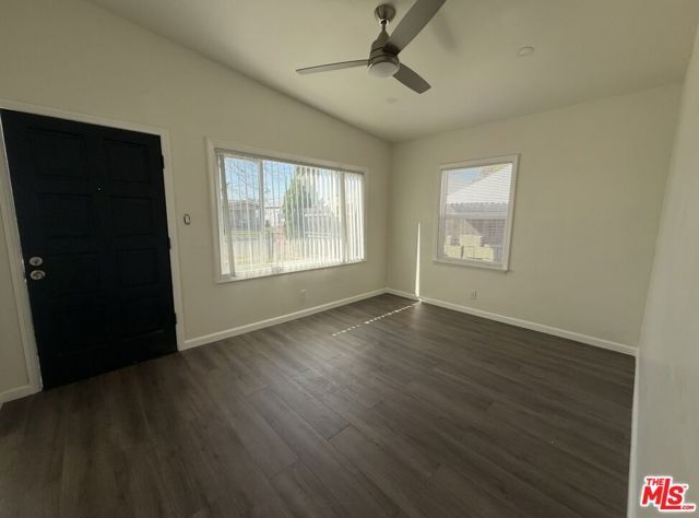 959 E 105th Street, Los Angeles, CA 90002