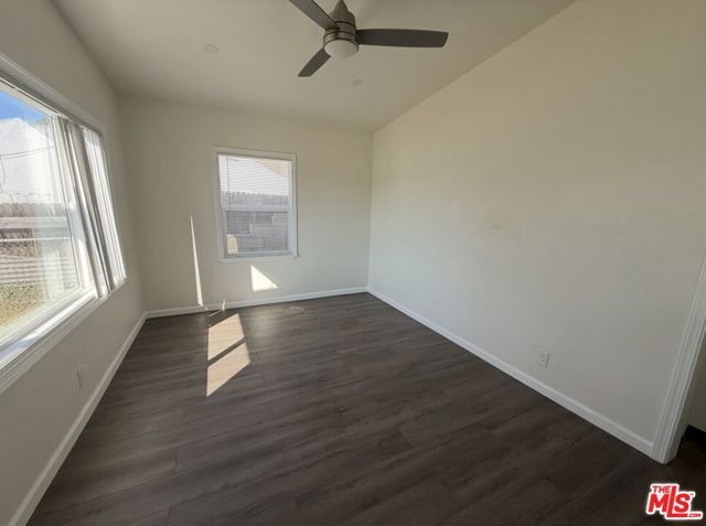 959 E 105th Street, Los Angeles, CA 90002