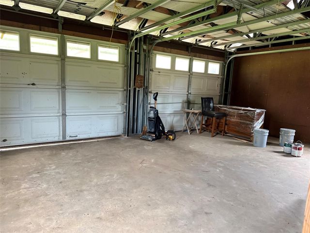688 County Road 6681, Dayton, TX 77535