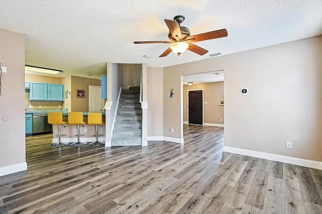 1404 Ross Drive, Lewisville, TX 75067