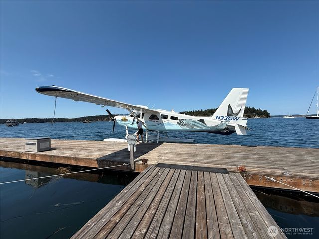 24 Mossyrock Road, Friday Harbor, WA 98250