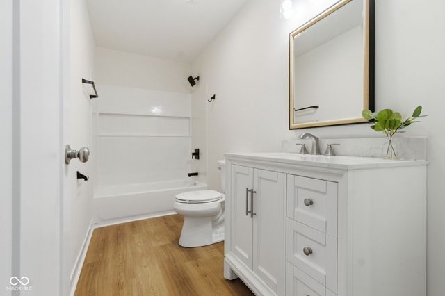 2102 W 9th Street, Anderson, IN 46016
