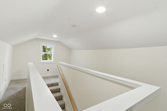 2102 W 9th Street, Anderson, IN 46016