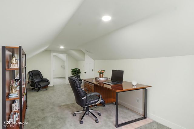 2102 W 9th Street, Anderson, IN 46016