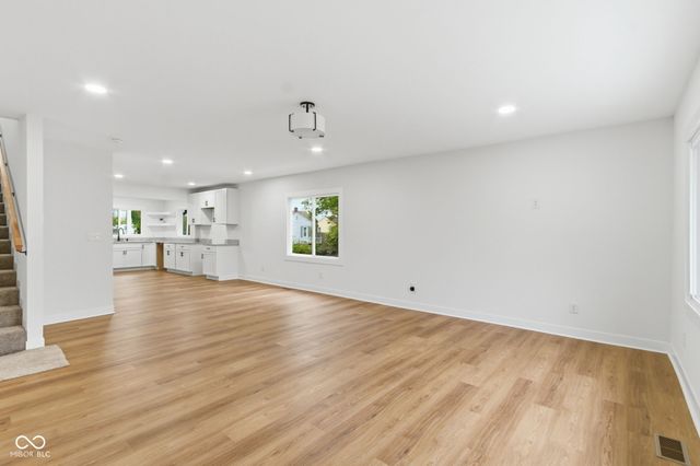 2102 W 9th Street, Anderson, IN 46016