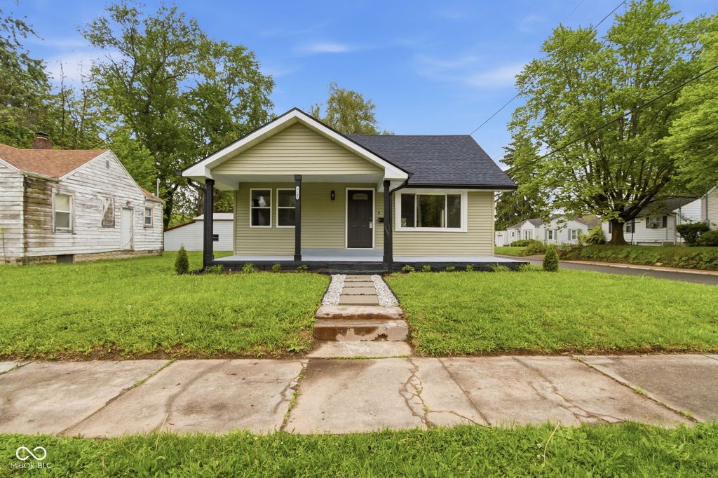 2102 W 9th Street, Anderson, IN 46016