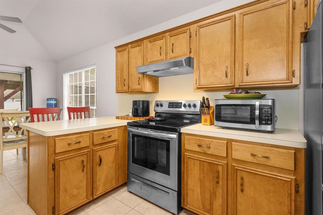 6878 Kingston Cove Lane, Willis, TX 77318