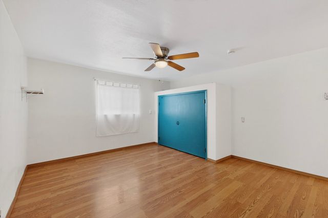 727 Columbia Street, Santa Fe, NM 87505
