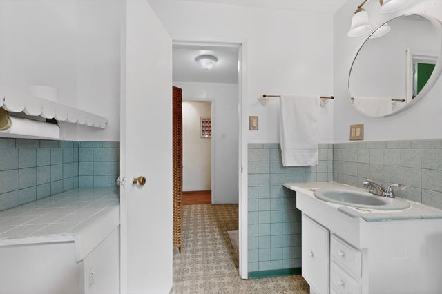 727 Columbia Street, Santa Fe, NM 87505