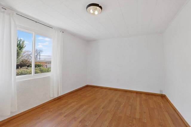 727 Columbia Street, Santa Fe, NM 87505