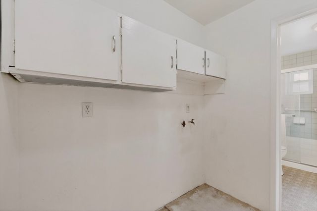 727 Columbia Street, Santa Fe, NM 87505