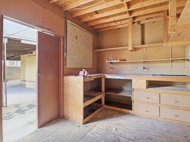 727 Columbia Street, Santa Fe, NM 87505