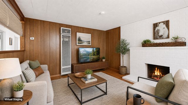 727 Columbia Street, Santa Fe, NM 87505
