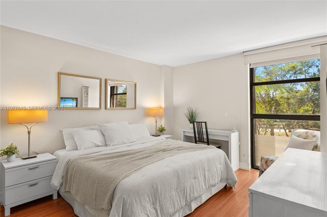 2501 Brickell Ave 309, Miami, FL 33129