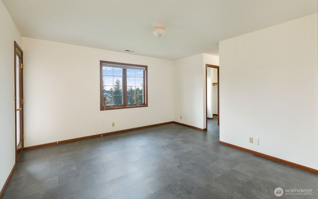 47108 290th Ave SE, Enumclaw, WA 98022